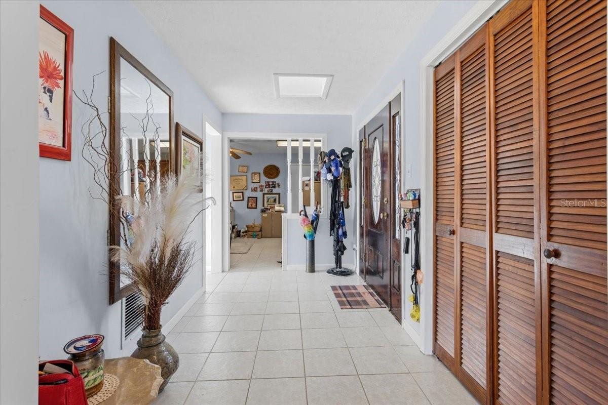 229 LAKE IDA POINT DR, INTERLACHEN, FL, 32148