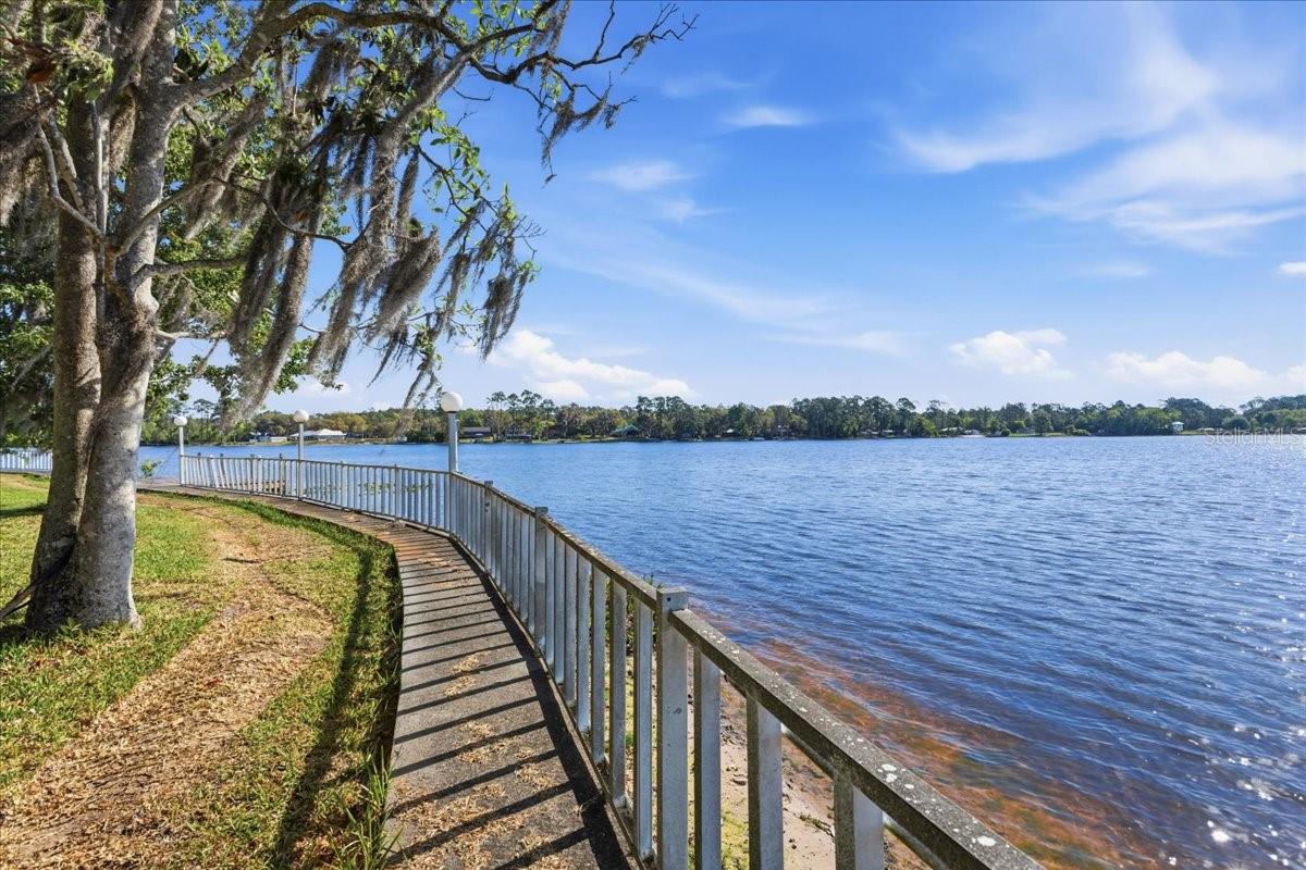 229 LAKE IDA POINT DR, INTERLACHEN, FL, 32148