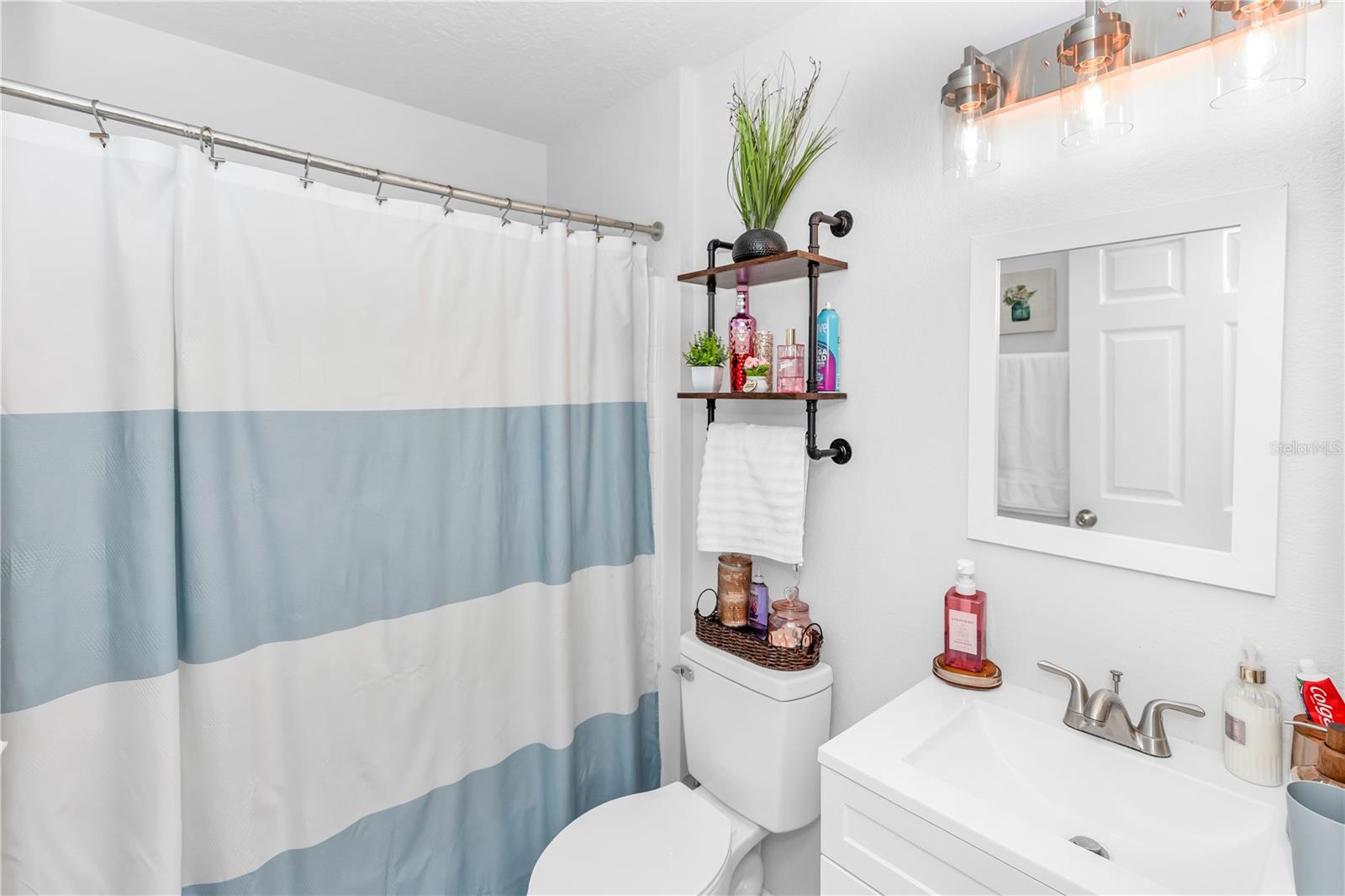 1418 VALE CIR, DELTONA, FL, 32738