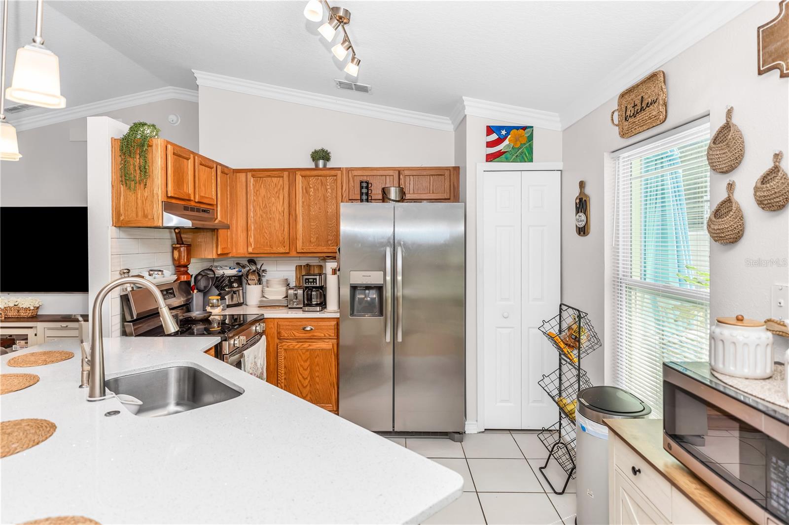 1418 VALE CIR, DELTONA, FL, 32738