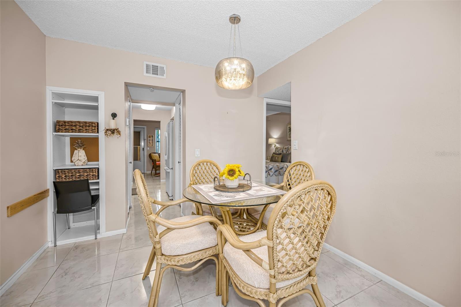 5257 81ST LN N #2, ST PETERSBURG, FL, 33709