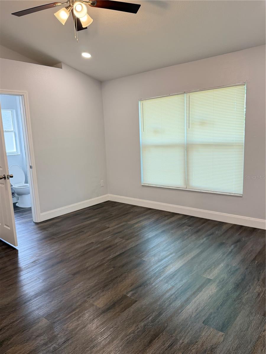 100 LITTLE FOX  AVE, SANFORD, FL, 32773