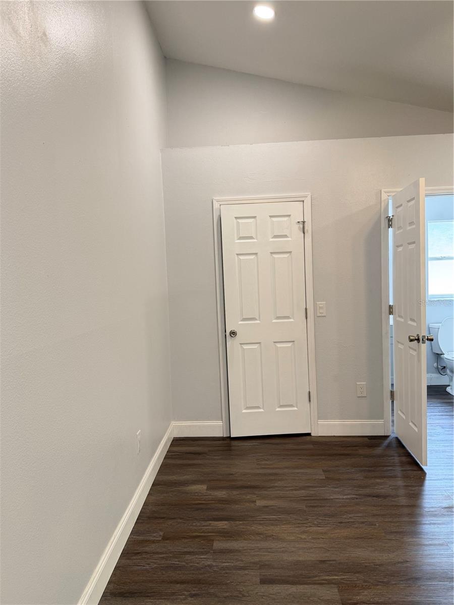 100 LITTLE FOX  AVE, SANFORD, FL, 32773