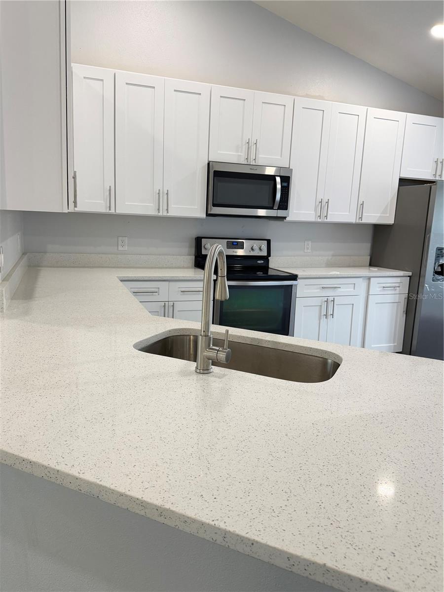 100 LITTLE FOX  AVE, SANFORD, FL, 32773