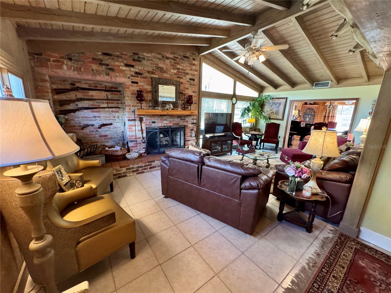 11816 SE COUNTY ROAD 234, MICANOPY, FL, 32667