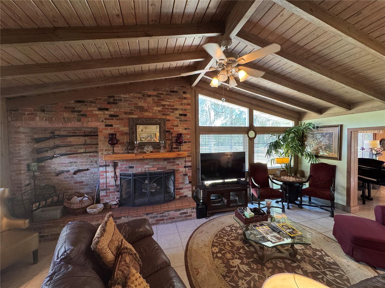 11816 SE COUNTY ROAD 234, MICANOPY, FL, 32667
