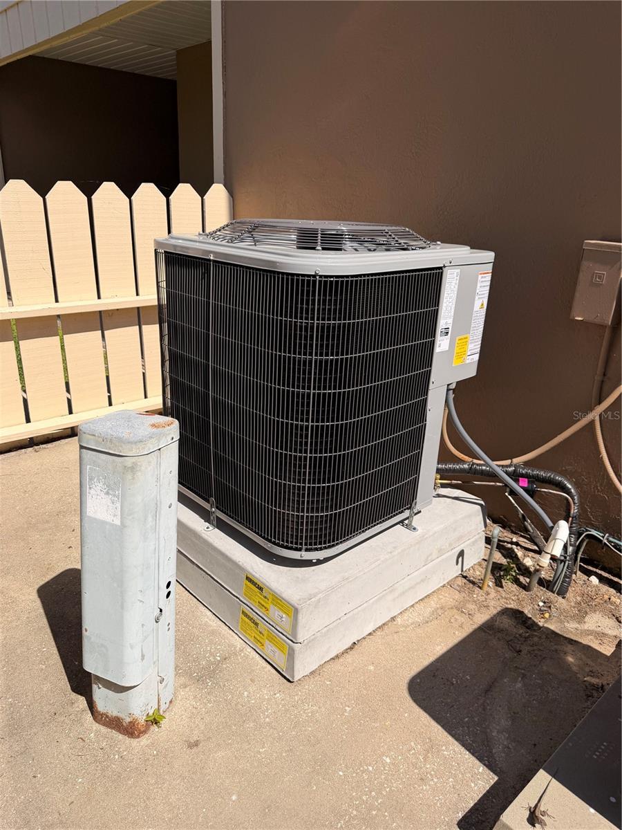 1640 JUNO TR #205B, ASTOR, FL, 32102