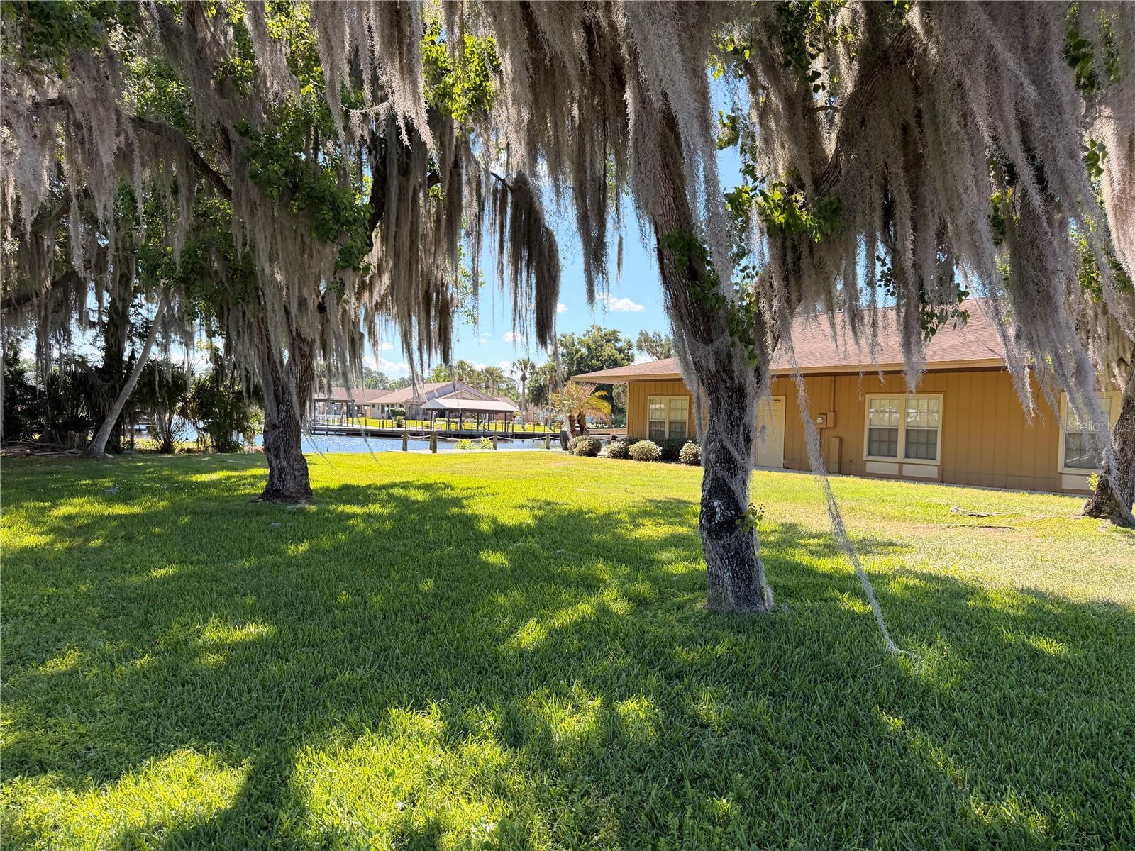 1640 JUNO TR #205B, ASTOR, FL, 32102