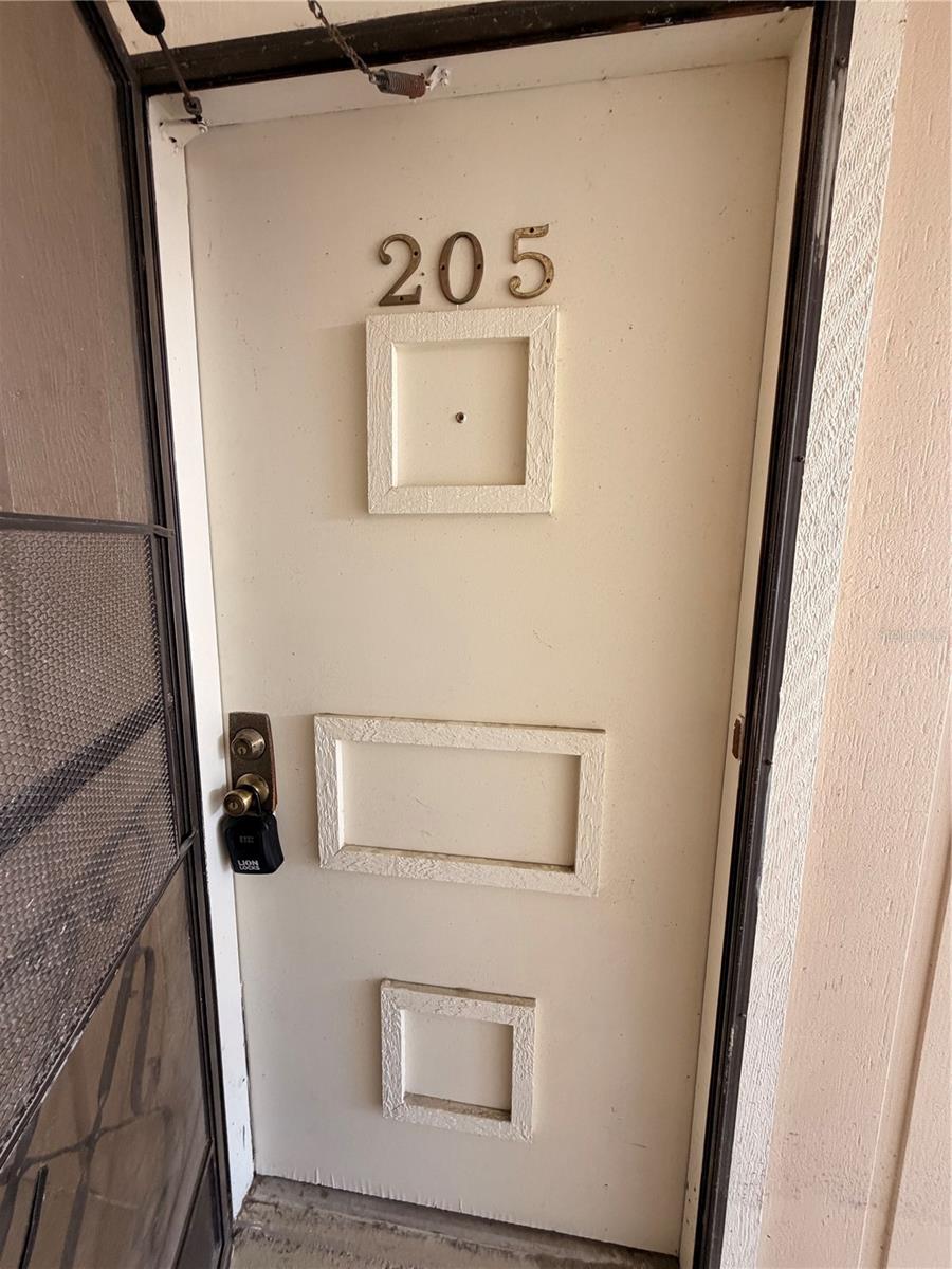 1640 JUNO TR #205B, ASTOR, FL, 32102