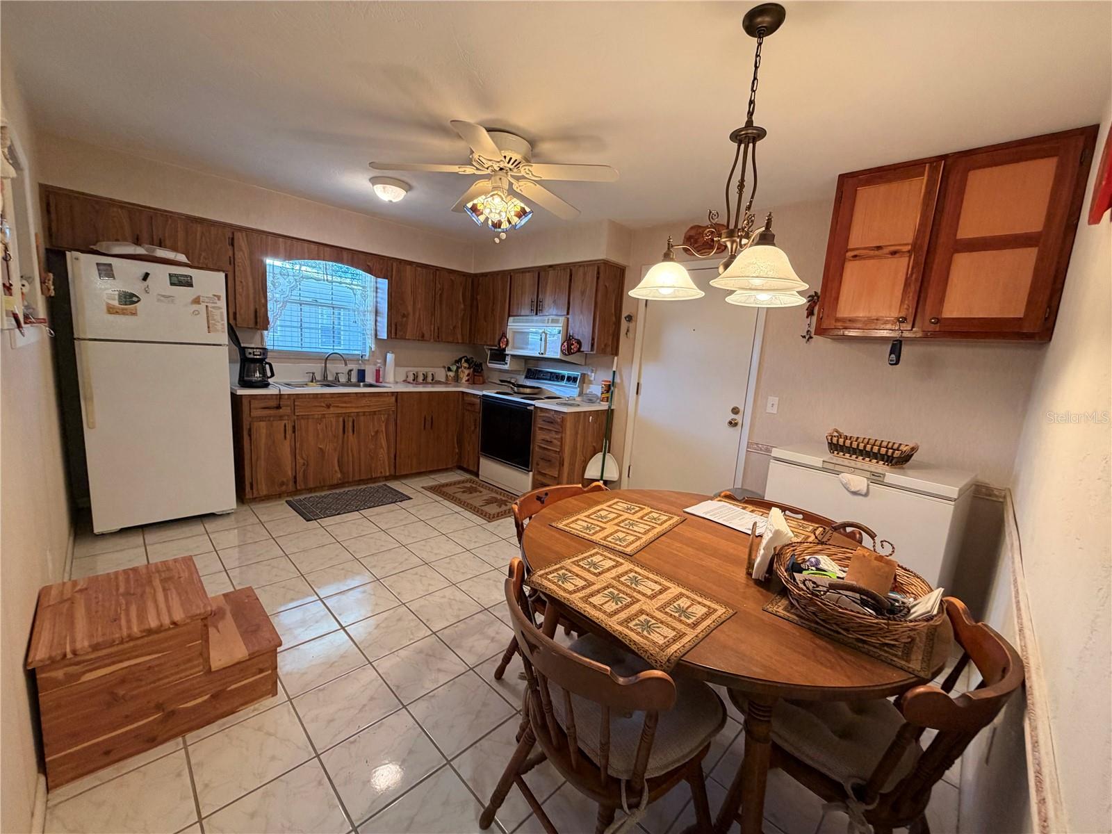 1640 JUNO TR #205B, ASTOR, FL, 32102