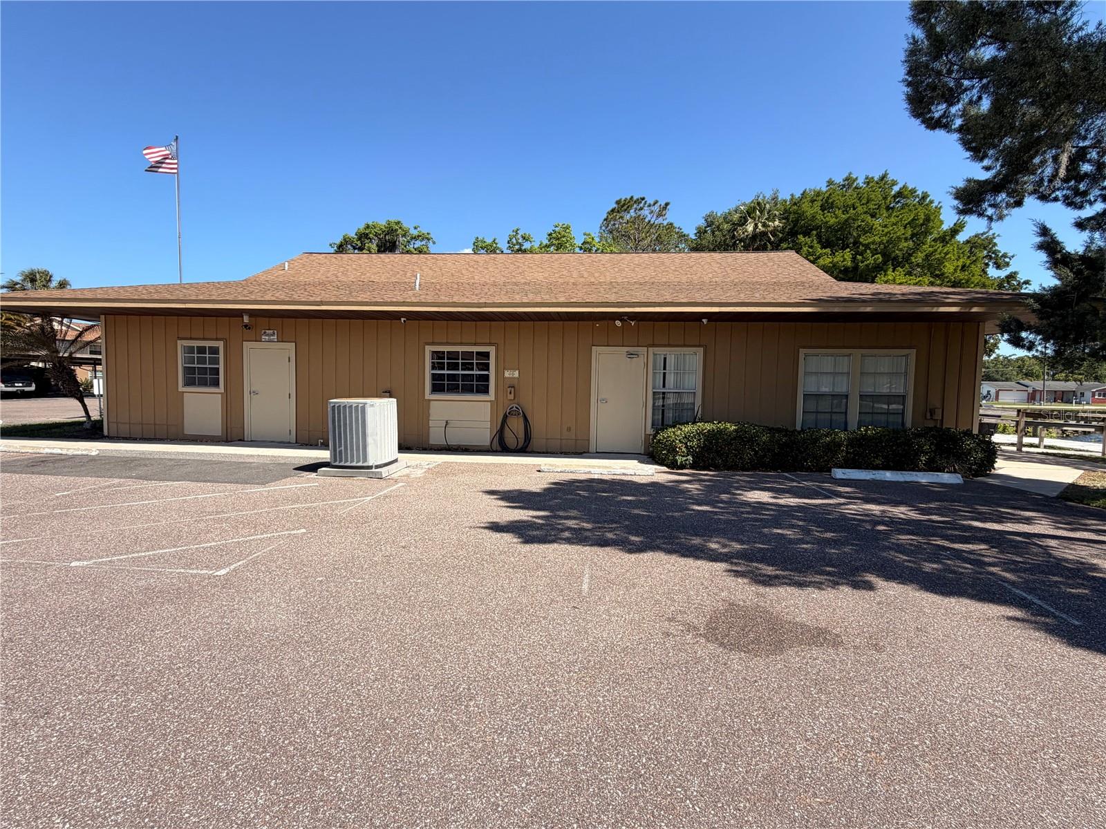 1640 JUNO TR #205B, ASTOR, FL, 32102