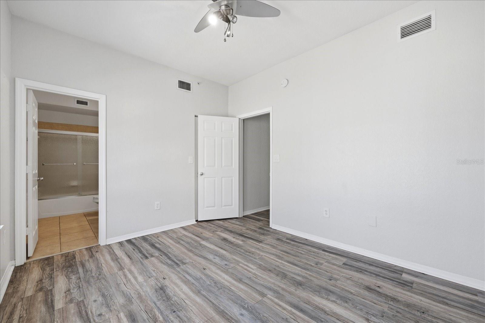 5202 HAMPTON BEACH PL #5202, TAMPA, FL, 33609