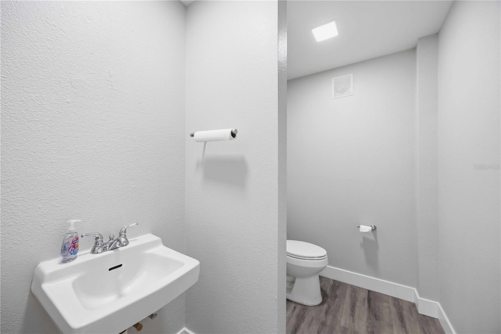 180 ARTISTS AVE, ENGLEWOOD, FL, 34223