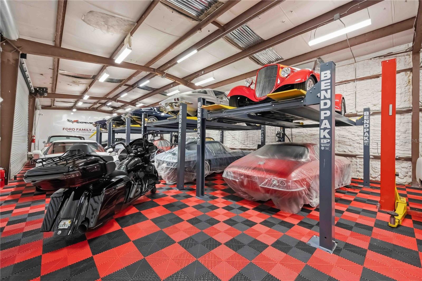 180 ARTISTS AVE, ENGLEWOOD, FL, 34223