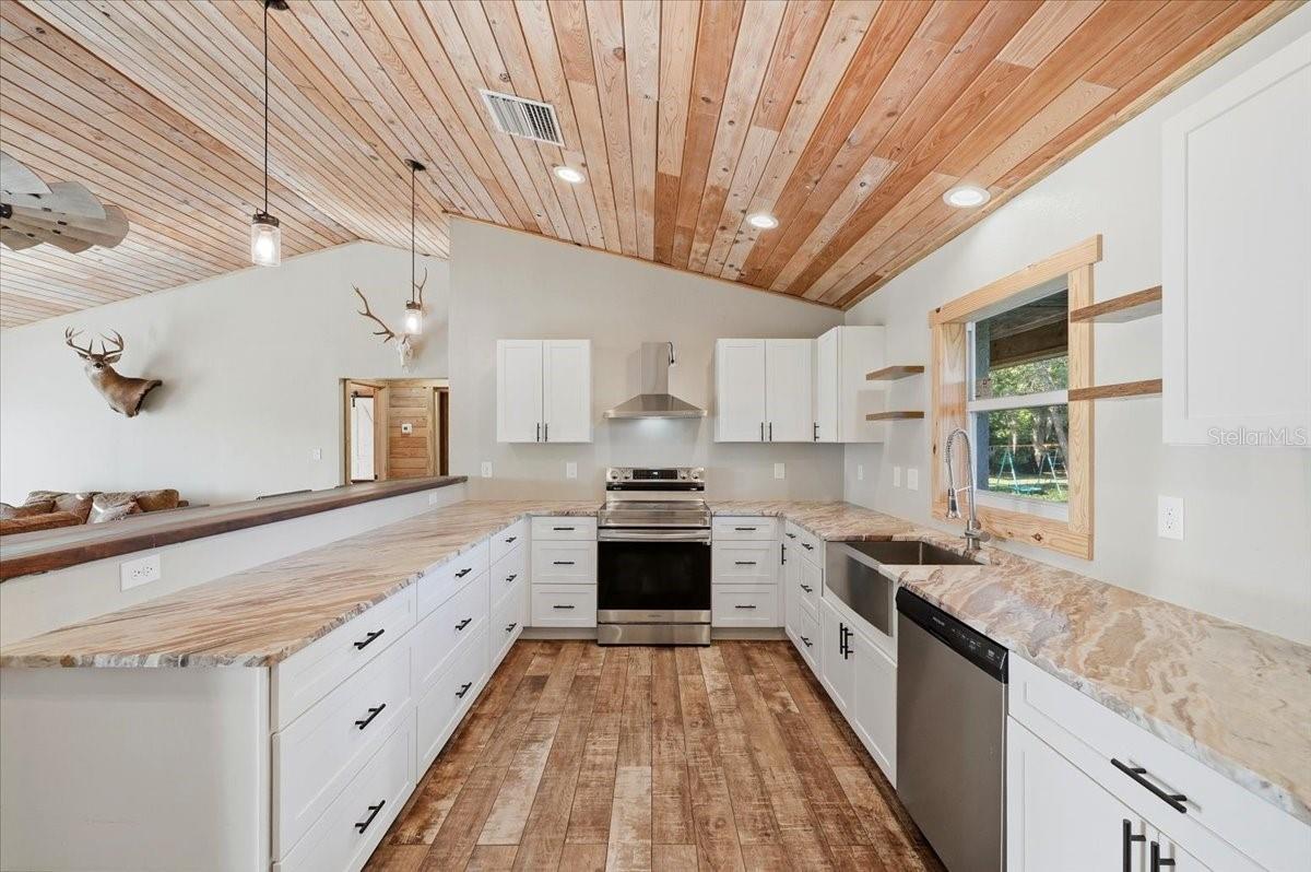2150 BROOKE RD, FORT MEADE, FL, 33841