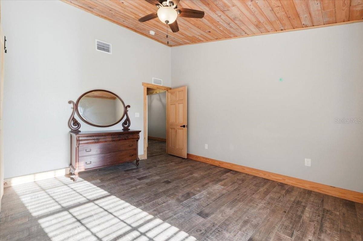 2150 BROOKE RD, FORT MEADE, FL, 33841