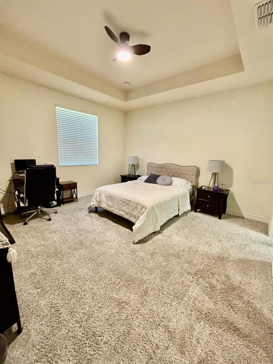 10108 EAGLE CREEK CENTER BLVD, ORLANDO, FL, 32832