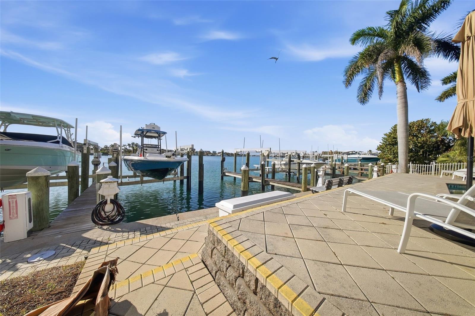 225 104TH AVE #102, TREASURE ISLAND, FL, 33706