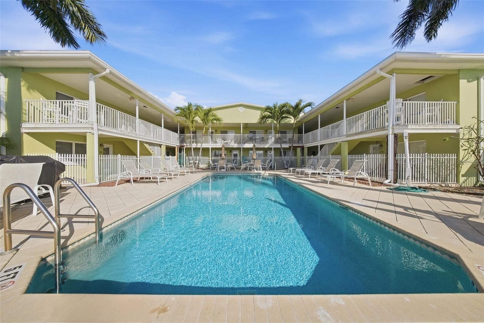 225 104TH AVE #102, TREASURE ISLAND, FL, 33706