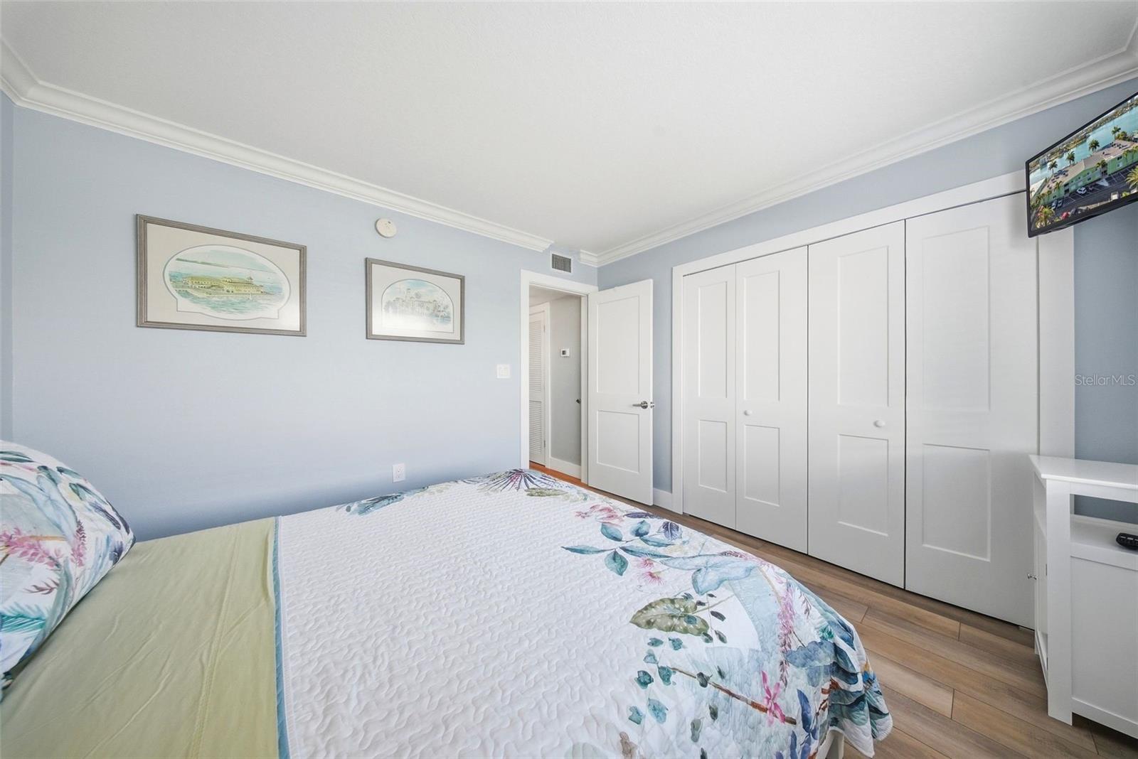 225 104TH AVE #102, TREASURE ISLAND, FL, 33706