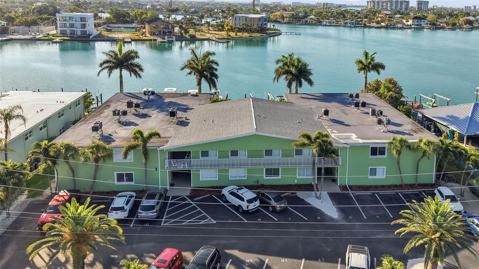 225 104TH AVE #102, TREASURE ISLAND, FL, 33706