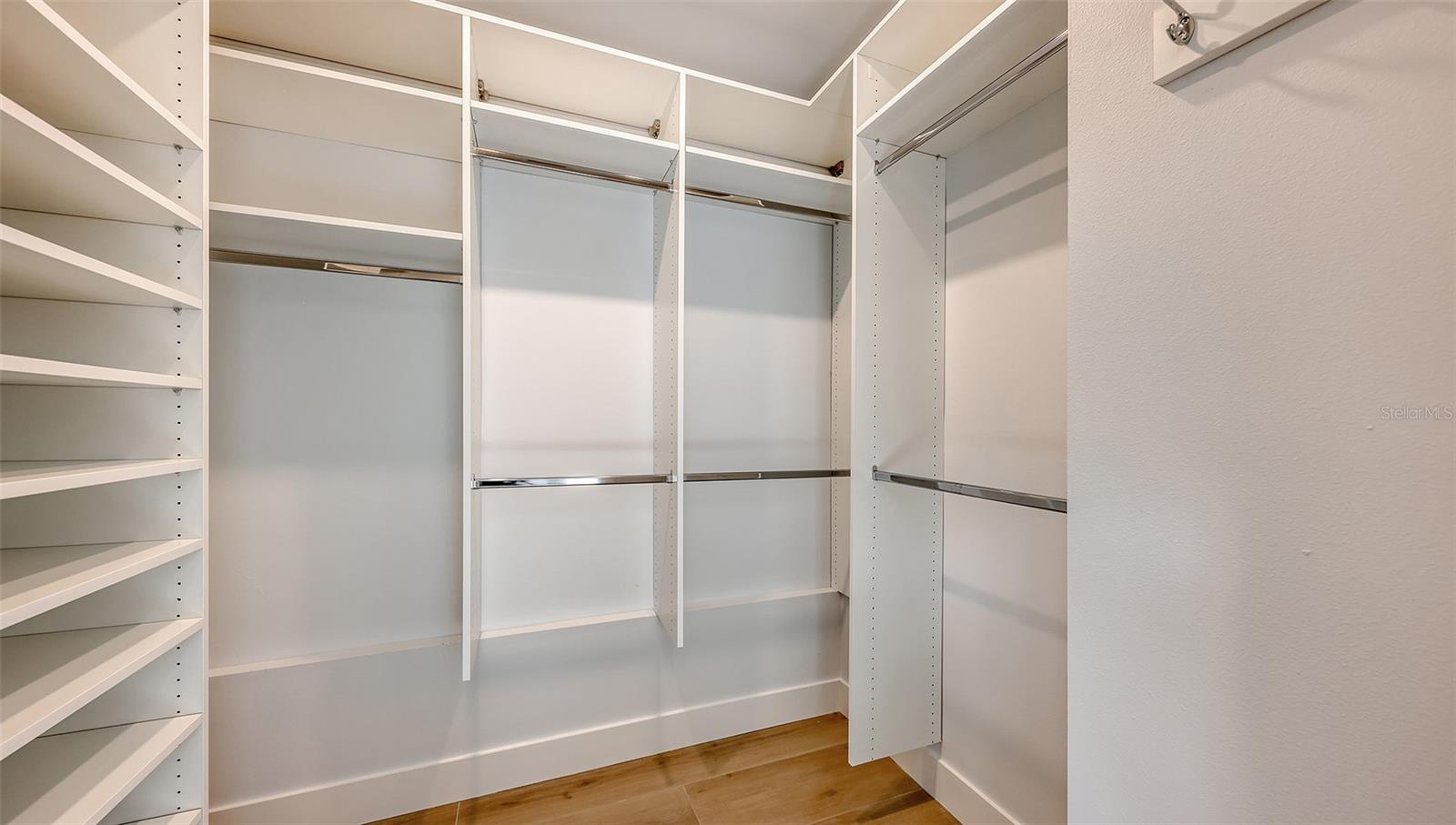 7345 PINE NEEDLE RD, SARASOTA, FL, 34242