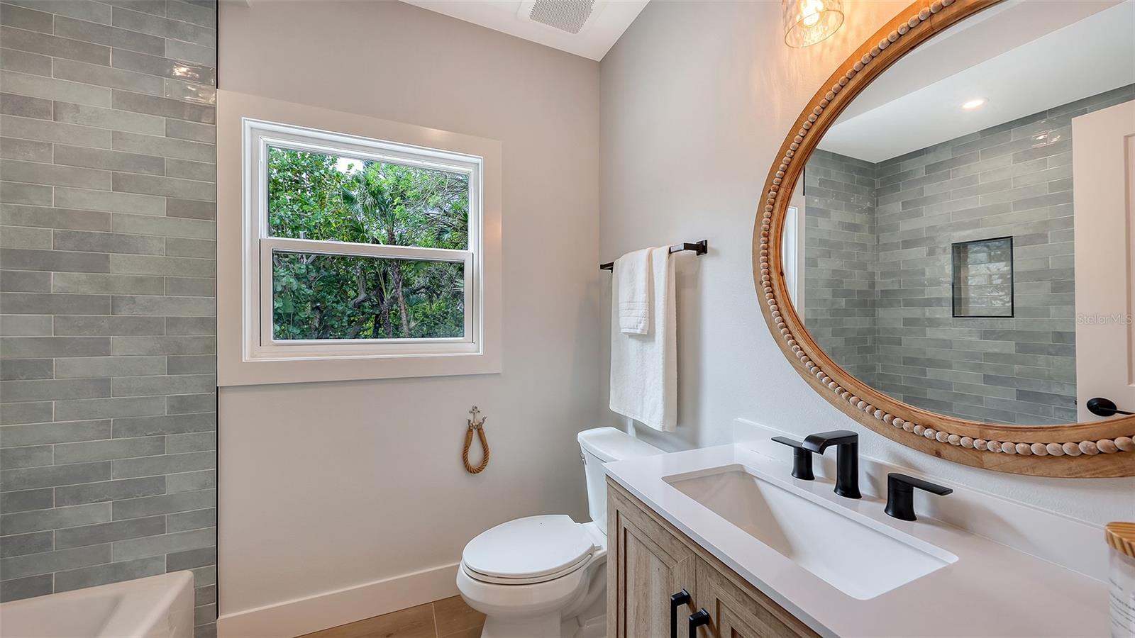 7345 PINE NEEDLE RD, SARASOTA, FL, 34242