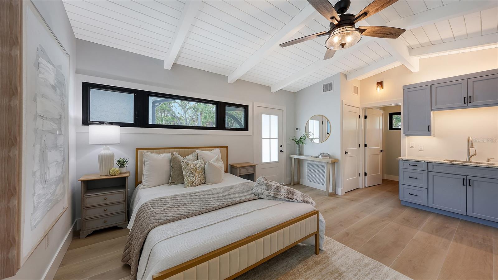 7345 PINE NEEDLE RD, SARASOTA, FL, 34242