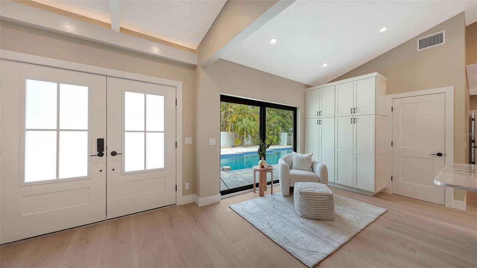 7345 PINE NEEDLE RD, SARASOTA, FL, 34242