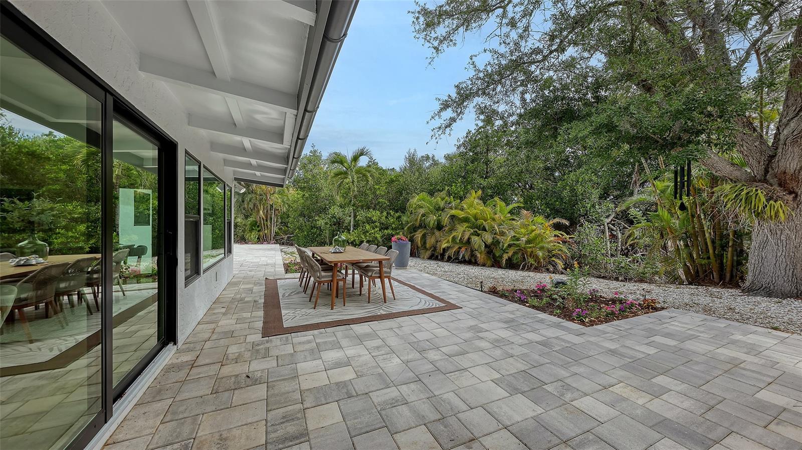 7345 PINE NEEDLE RD, SARASOTA, FL, 34242