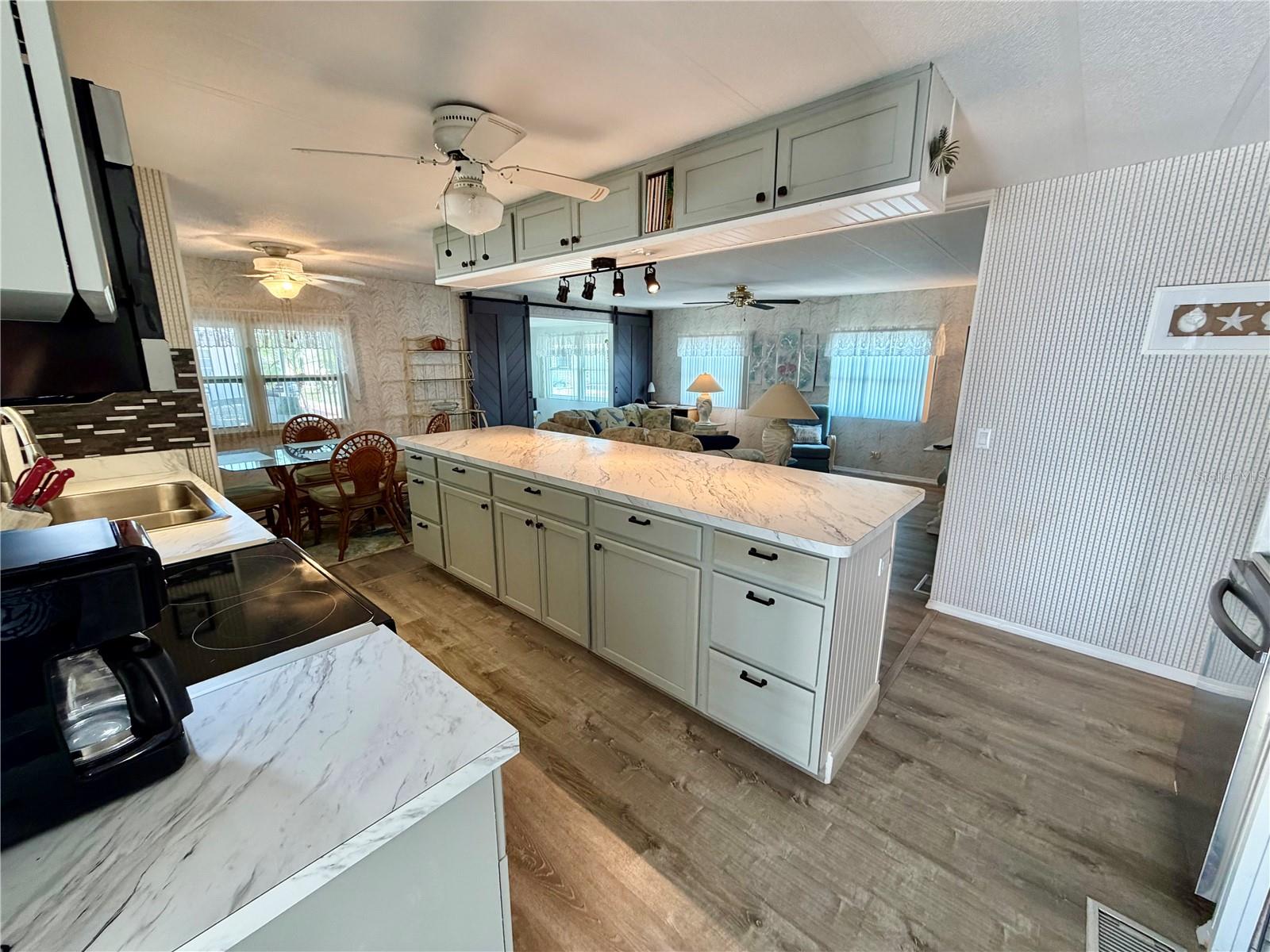 34540 VIOLET DR N, PINELLAS PARK, FL, 33781