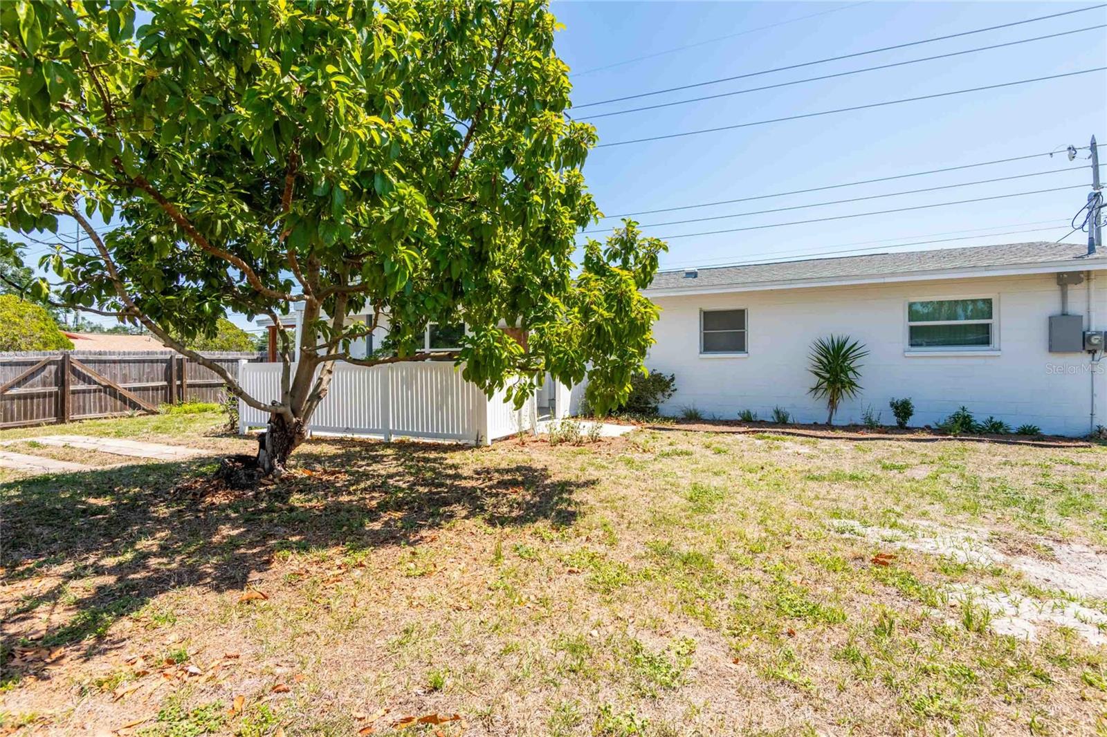 2741 37TH ST S, ST PETERSBURG, FL, 33711