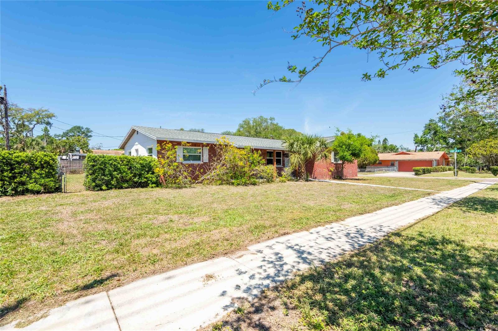 2741 37TH ST S, ST PETERSBURG, FL, 33711