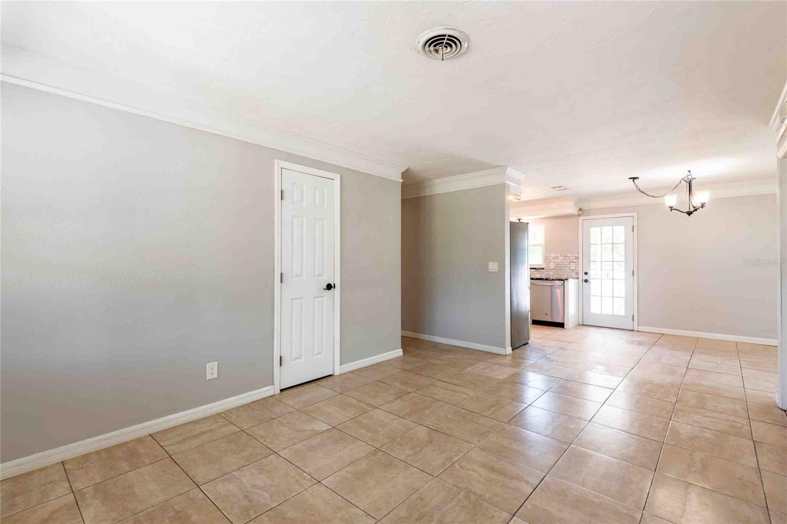 2741 37TH ST S, ST PETERSBURG, FL, 33711