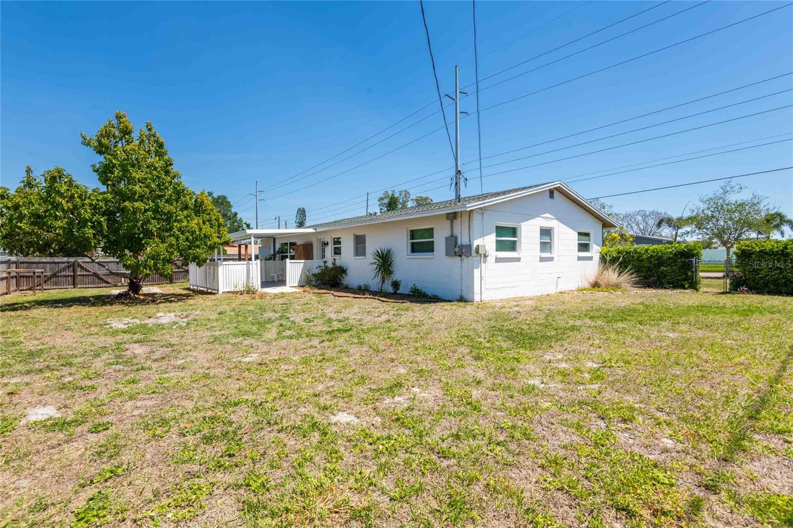 2741 37TH ST S, ST PETERSBURG, FL, 33711