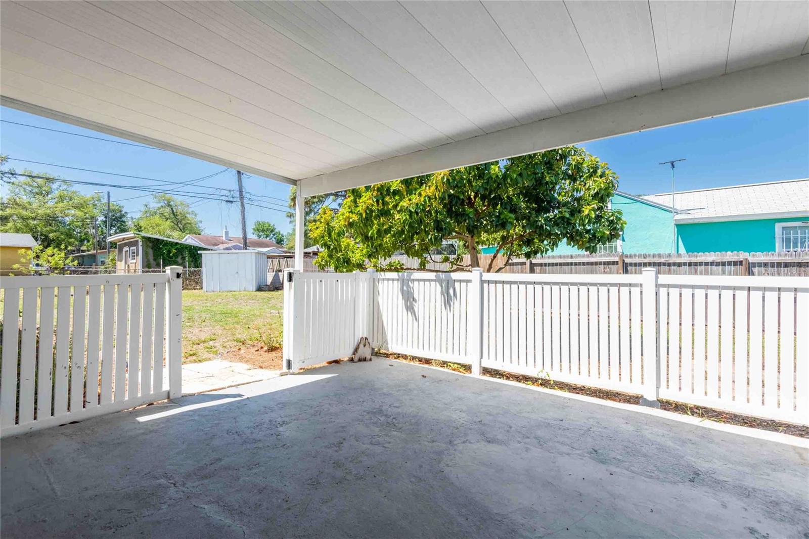 2741 37TH ST S, ST PETERSBURG, FL, 33711