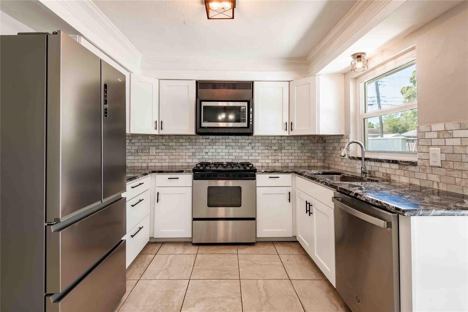 2741 37TH ST S, ST PETERSBURG, FL, 33711