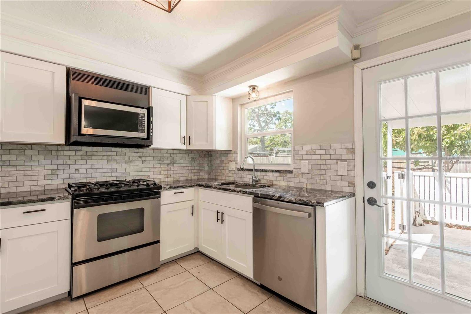 2741 37TH ST S, ST PETERSBURG, FL, 33711