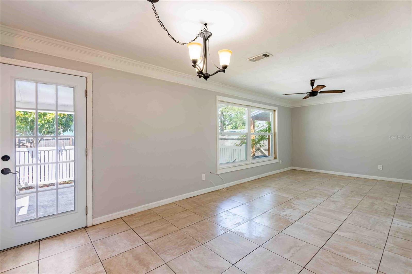 2741 37TH ST S, ST PETERSBURG, FL, 33711