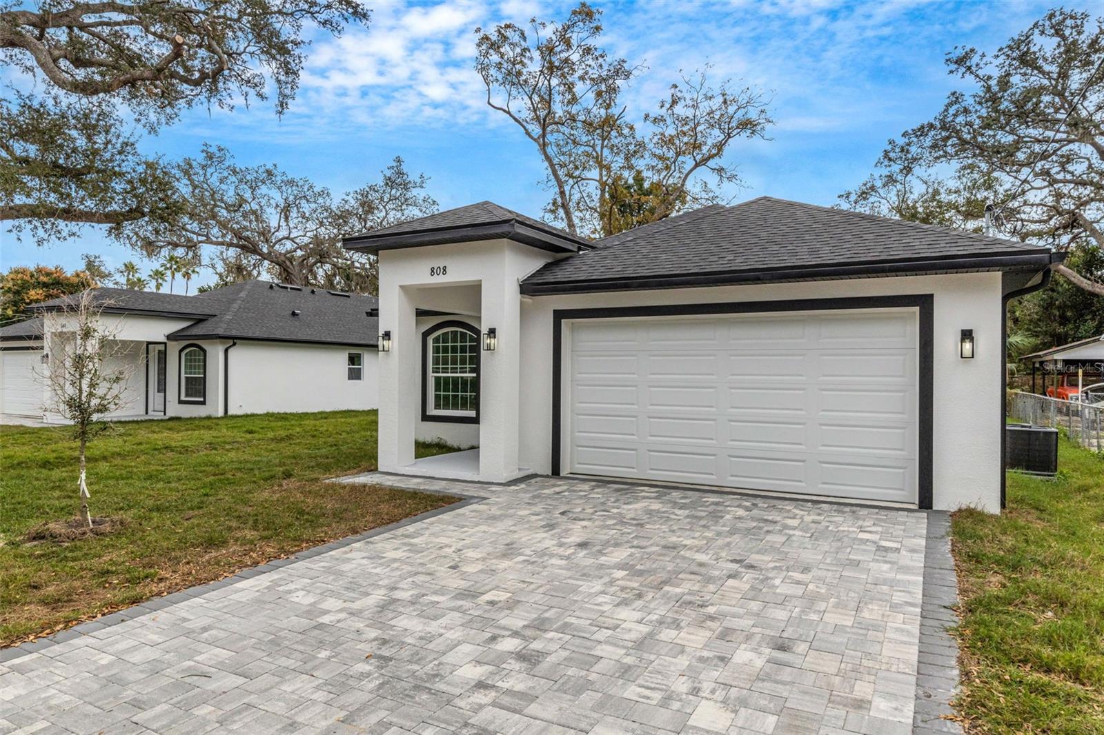 808 W LOWRY LN, TAMPA, FL, 33604