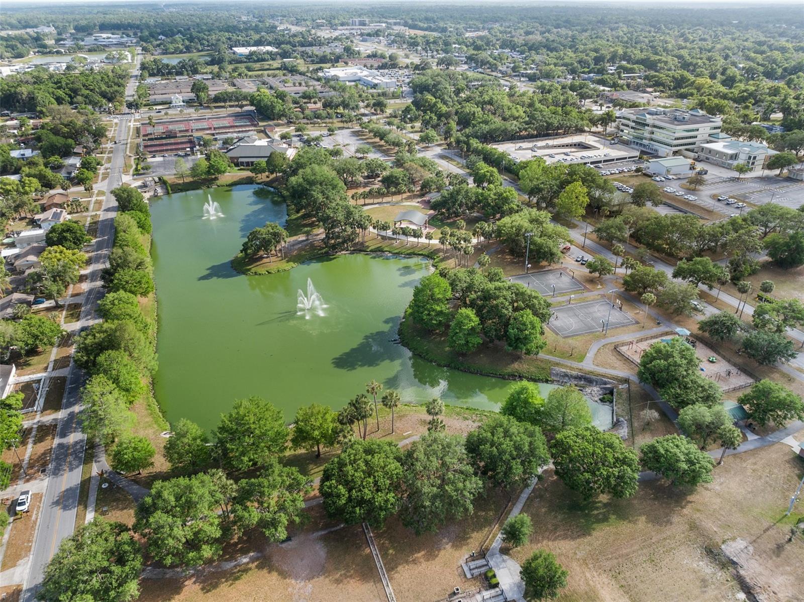 112 HURST CT, DELAND, FL, 32724