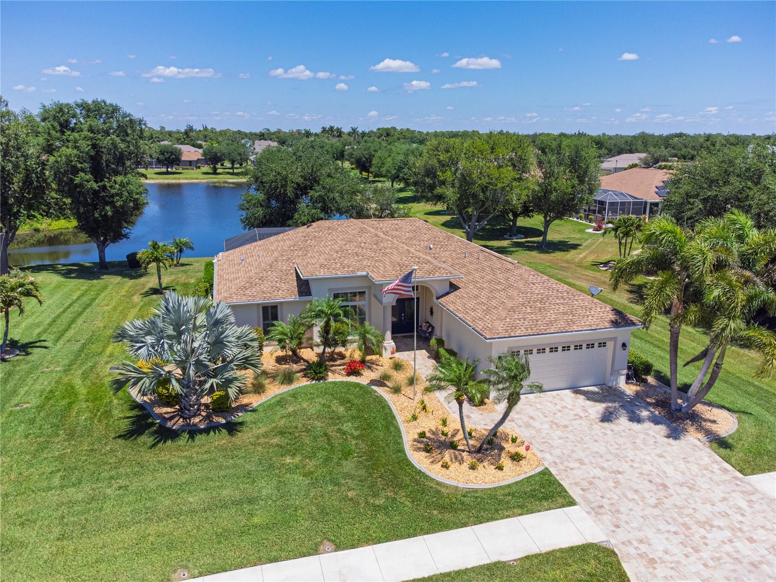 183 CLEAR LAKE DR, ENGLEWOOD, FL, 34223