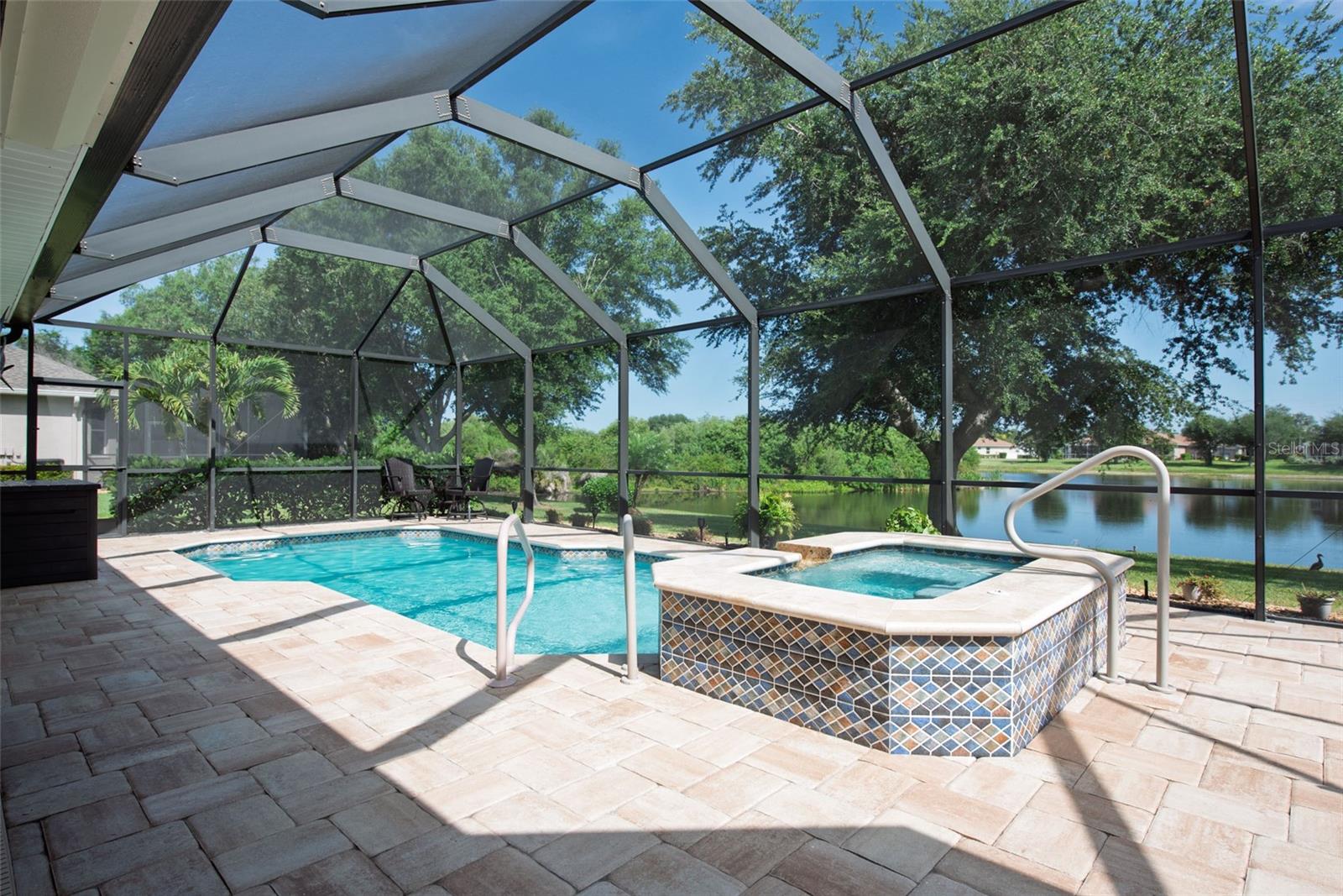 183 CLEAR LAKE DR, ENGLEWOOD, FL, 34223