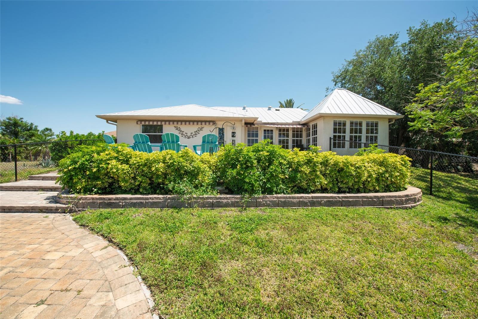 880 LEMON BAY DR, VENICE, FL, 34293