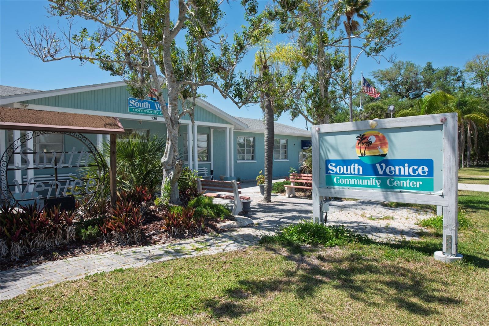 880 LEMON BAY DR, VENICE, FL, 34293