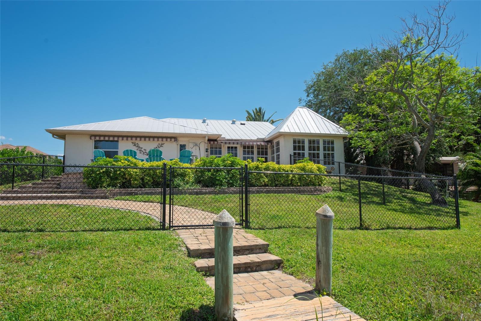 880 LEMON BAY DR, VENICE, FL, 34293