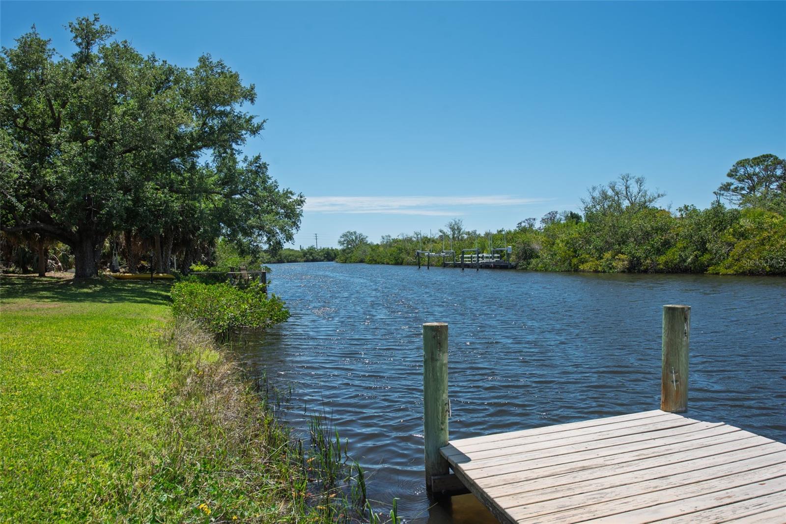 880 LEMON BAY DR, VENICE, FL, 34293