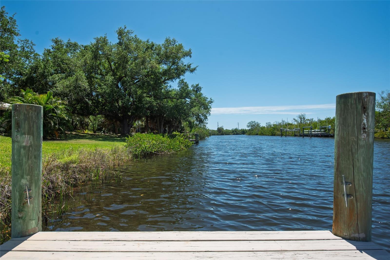 880 LEMON BAY DR, VENICE, FL, 34293