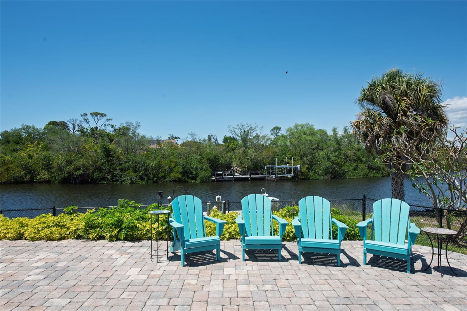 880 LEMON BAY DR, VENICE, FL, 34293