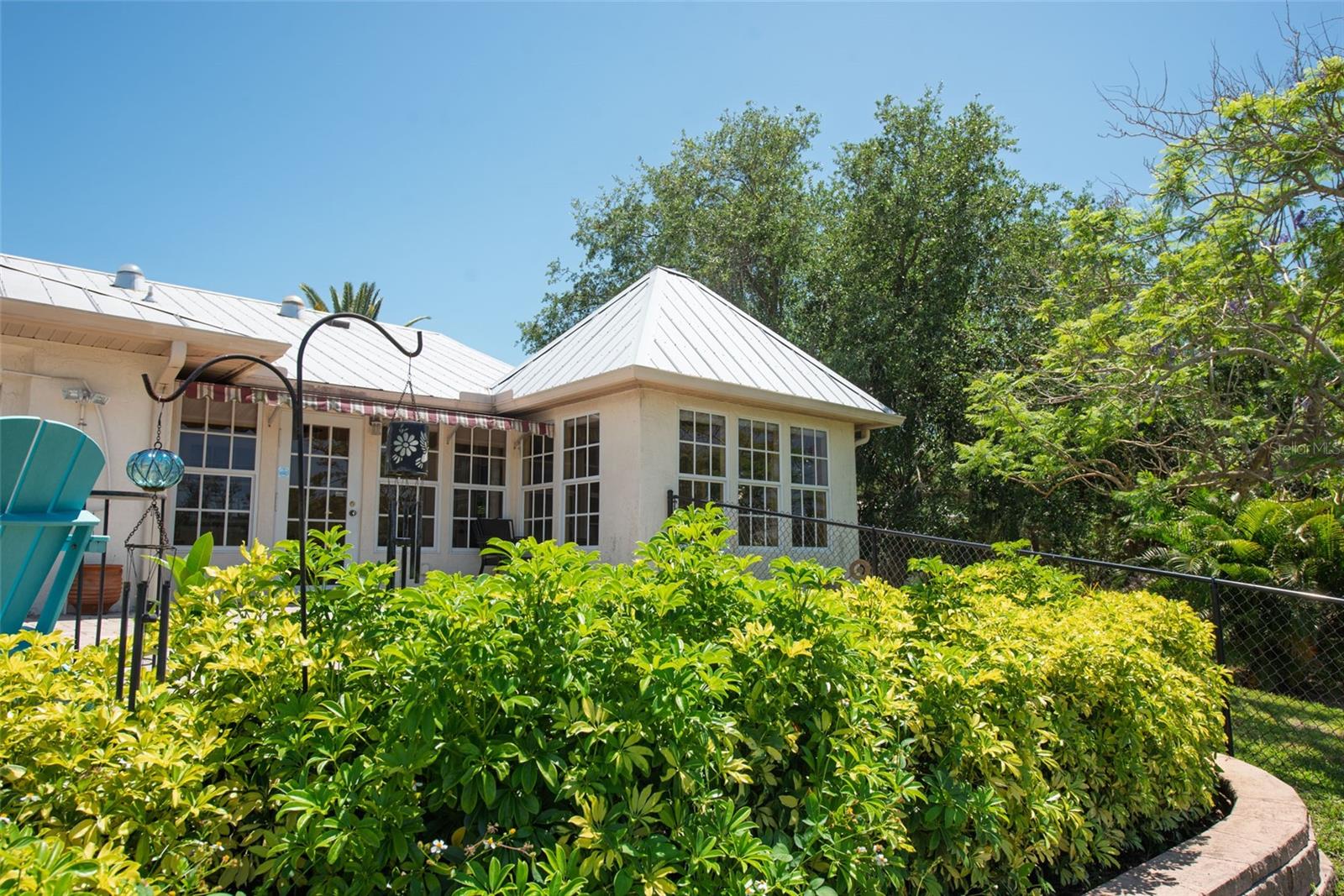 880 LEMON BAY DR, VENICE, FL, 34293